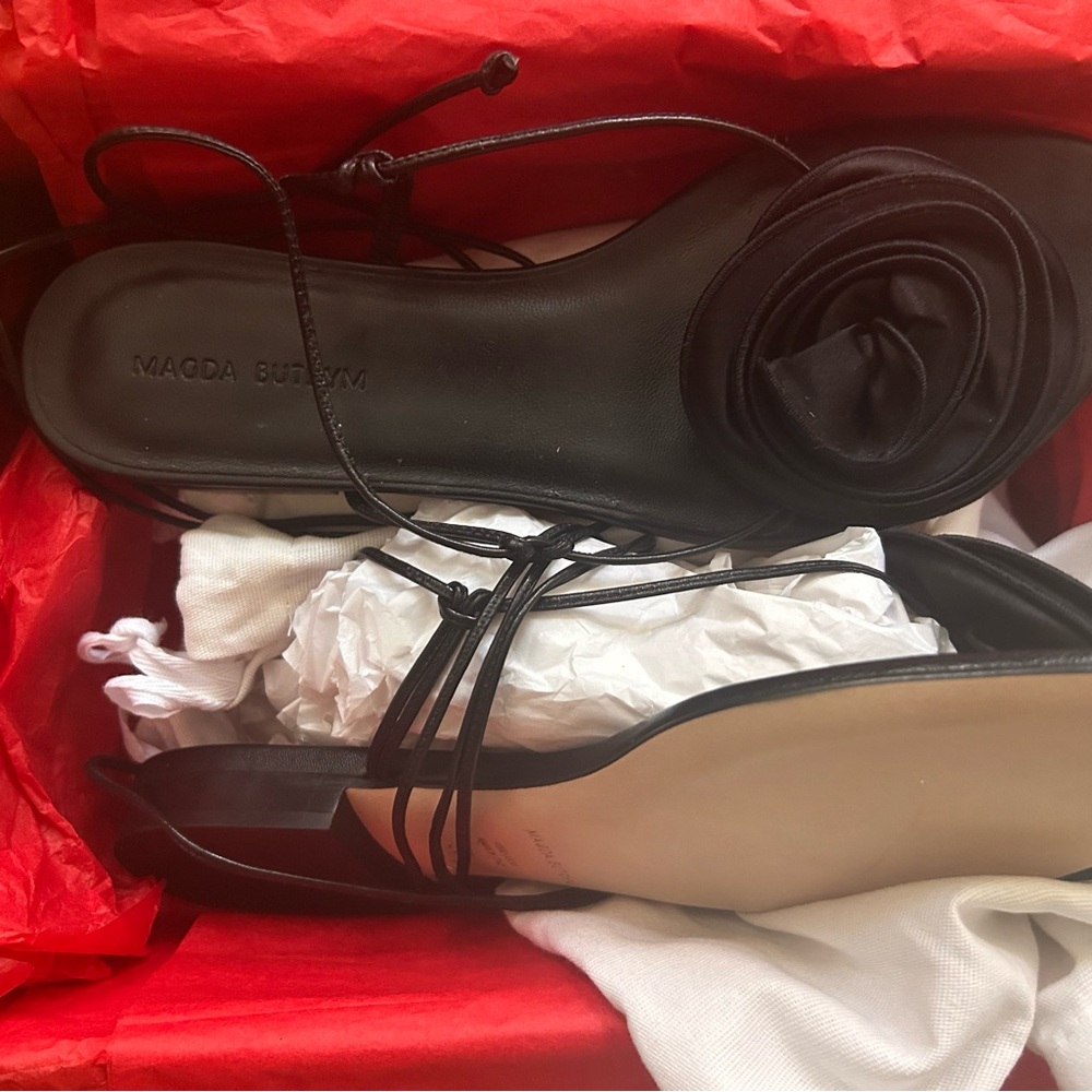 Magda Butrym NIB flat satin flower wrap around sandals size 38.
